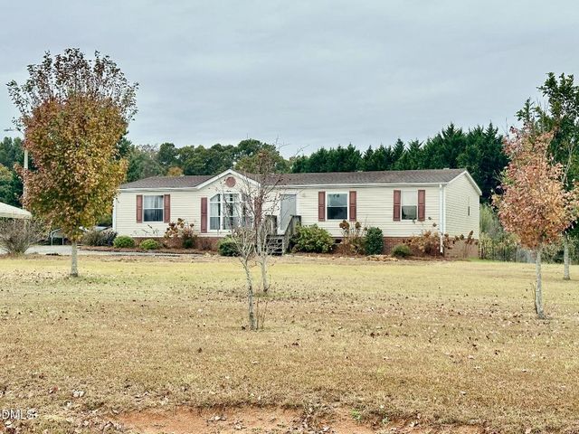 287 Oliver Loop Road, Roxboro, NC 27574