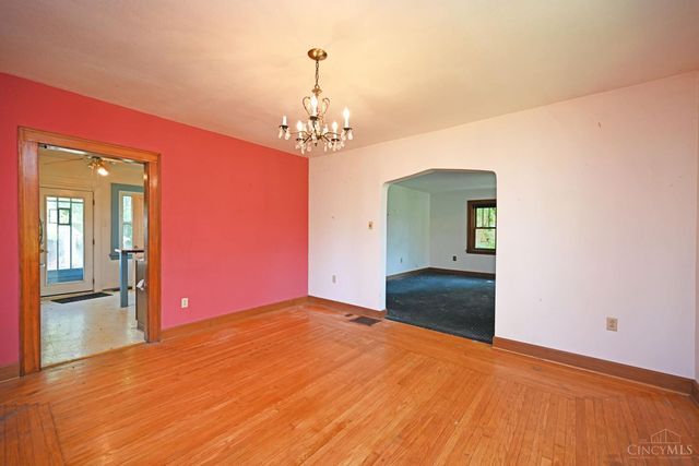 4640 Hamilton Avenue, Cincinnati, OH 45223