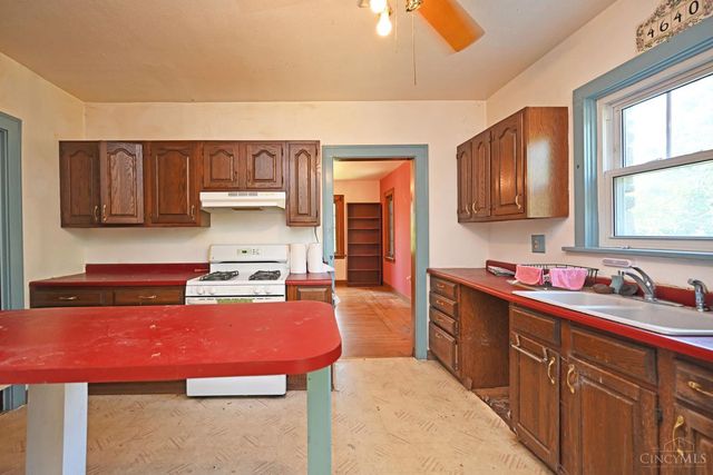 4640 Hamilton Avenue, Cincinnati, OH 45223