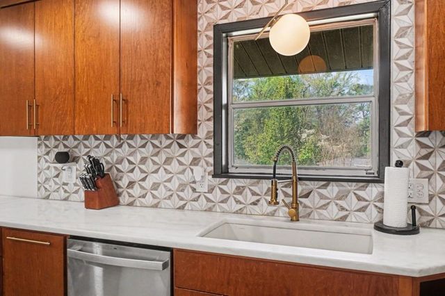 4233 Palm Springs Drive, East Point, GA 30344