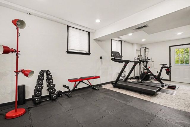 4233 Palm Springs Drive, East Point, GA 30344