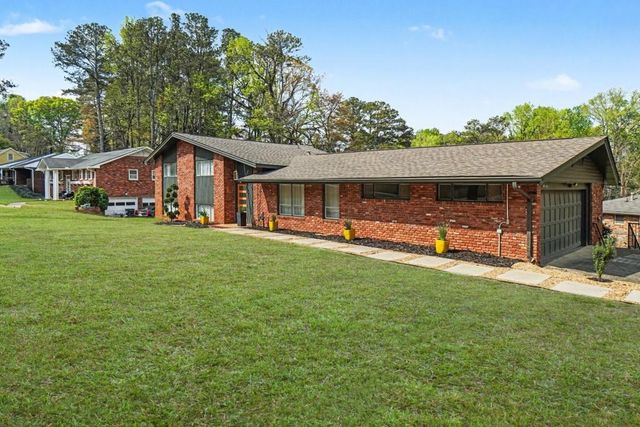 4233 Palm Springs Drive, East Point, GA 30344