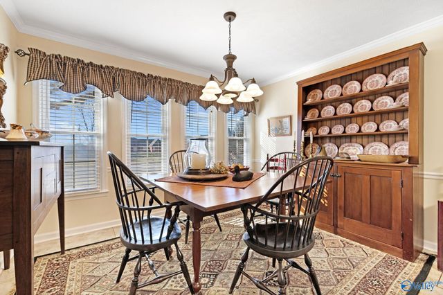 2209 Springdale Drive SW, Hartselle, AL 35640