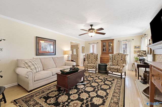 2209 Springdale Drive SW, Hartselle, AL 35640