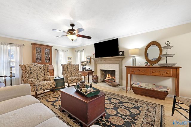 2209 Springdale Drive SW, Hartselle, AL 35640