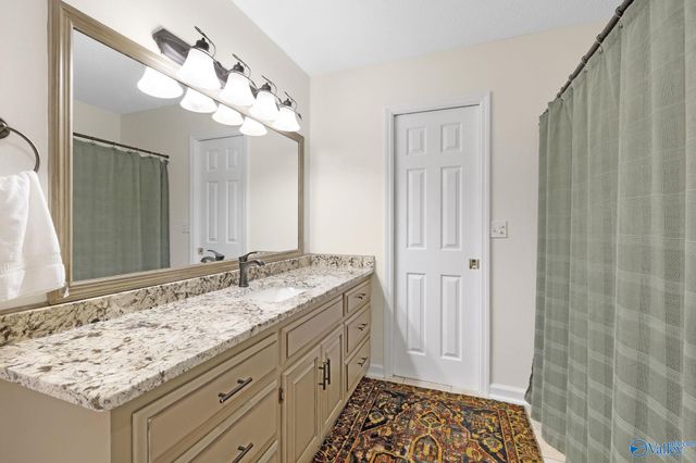 2209 Springdale Drive SW, Hartselle, AL 35640