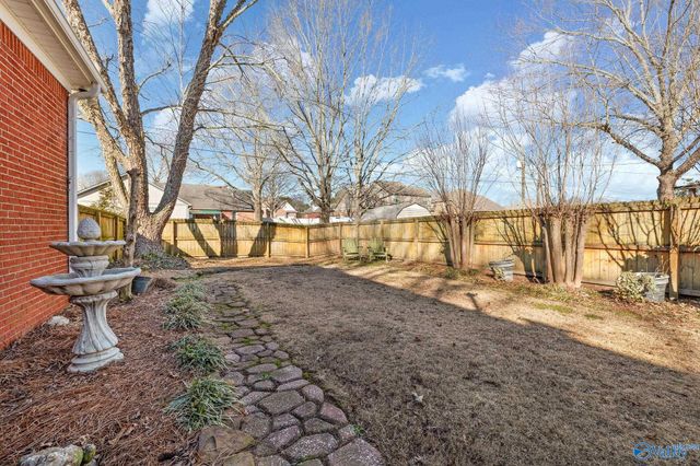 2209 Springdale Drive SW, Hartselle, AL 35640