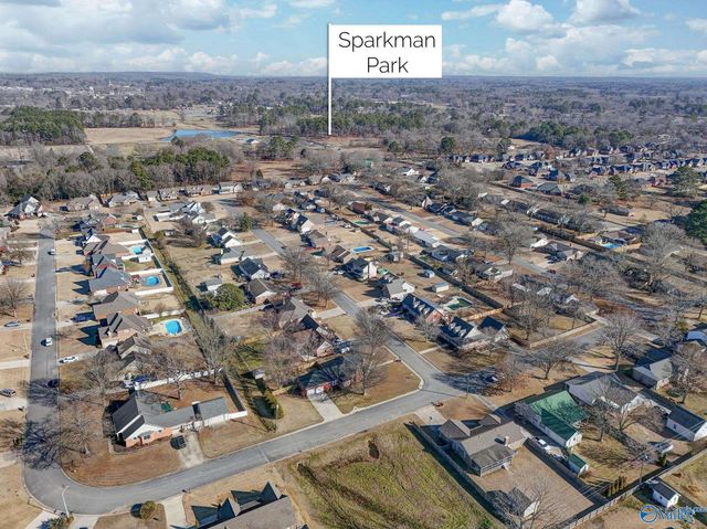 2209 Springdale Drive SW, Hartselle, AL 35640