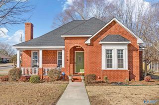 2209 Springdale Drive SW, Hartselle, AL 35640