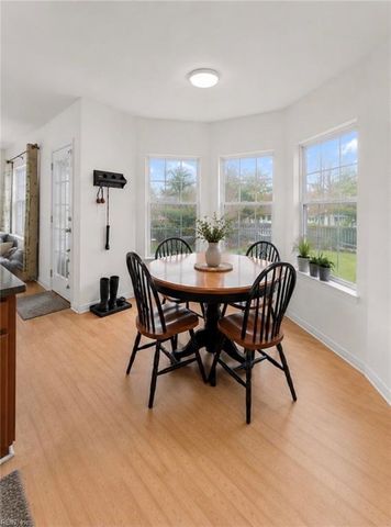 725 Beach RD, Hampton, VA 23664