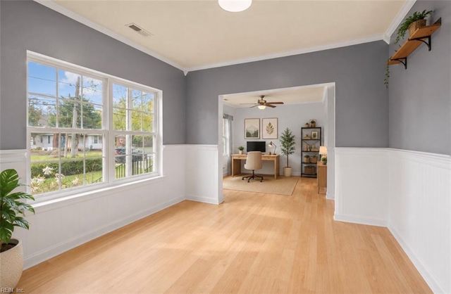 725 Beach RD, Hampton, VA 23664