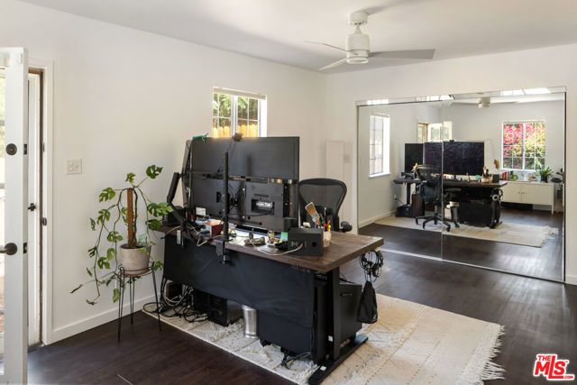 7815 Denivelle Road, Sunland (los Angeles), CA 91040