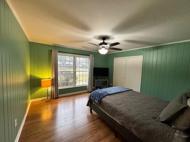 104 Mandalay Dr., Hattiesburg, MS 39402