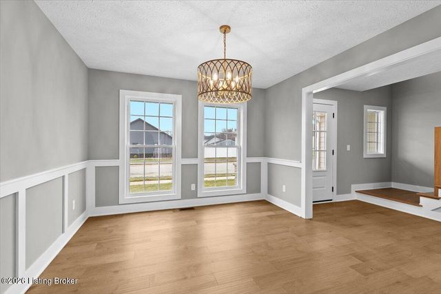 605 Ashwood Ave, Elizabethtown, KY 42701