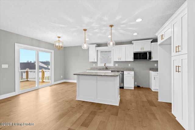 605 Ashwood Ave, Elizabethtown, KY 42701