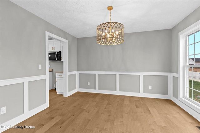 605 Ashwood Ave, Elizabethtown, KY 42701