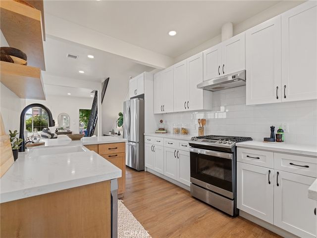 740 Freeman, Long Beach, CA 90804