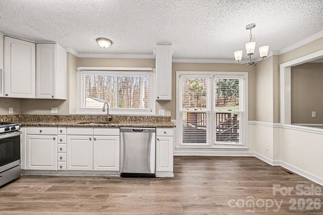 7208 Insdale Court, Charlotte, NC 28269