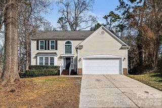 7208 Insdale Court, Charlotte, NC 28269