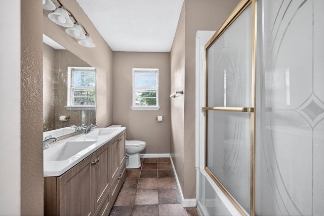 925 Joyce Drive, Benton, AR 72019