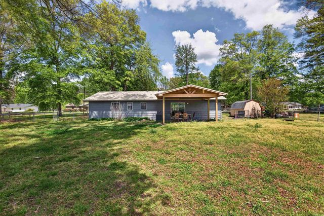 925 Joyce Drive, Benton, AR 72019