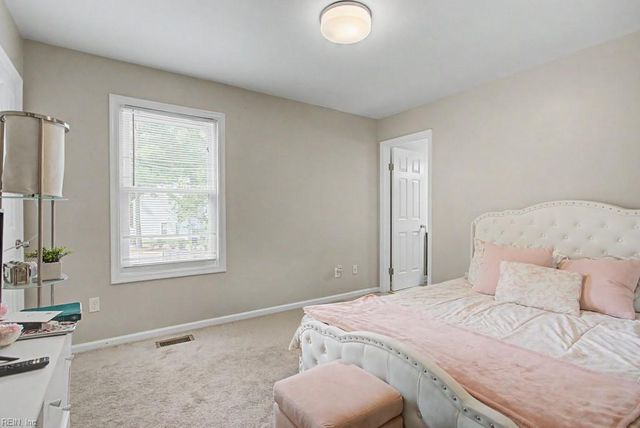 94 Madison CHSE, Hampton, VA 23666