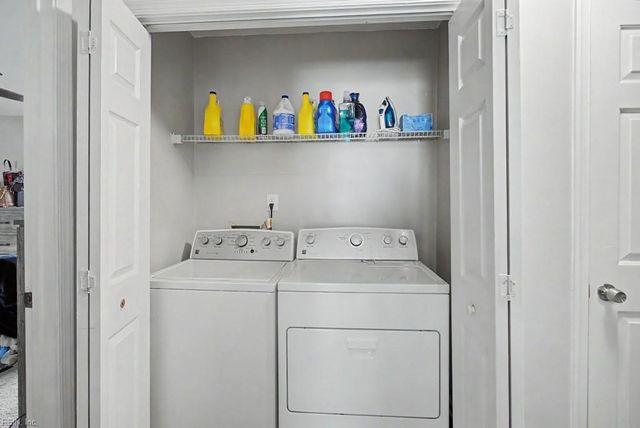 94 Madison CHSE, Hampton, VA 23666
