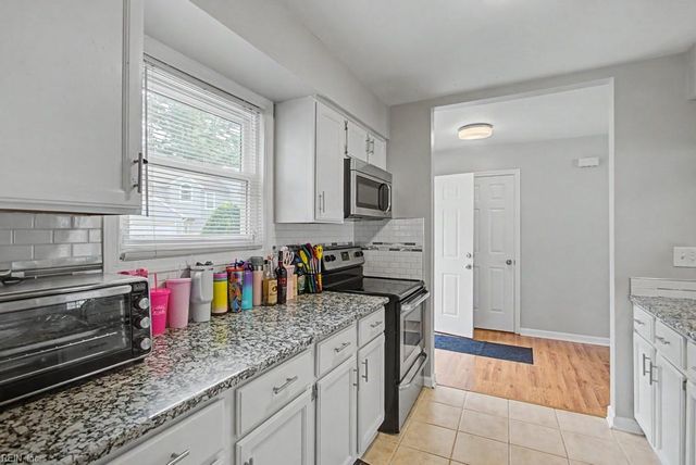 94 Madison CHSE, Hampton, VA 23666