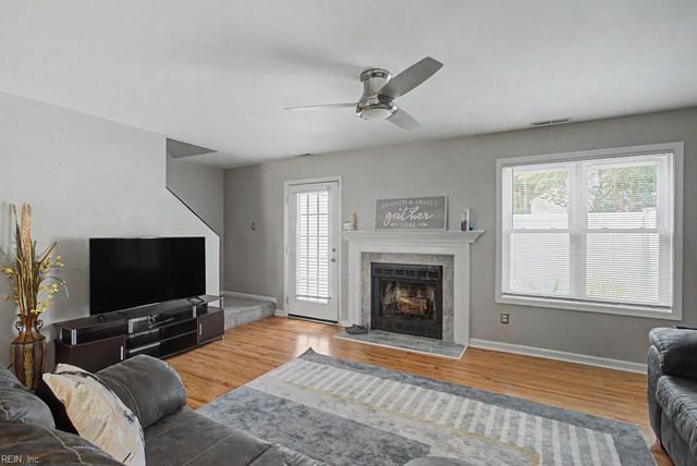 94 Madison CHSE, Hampton, VA 23666