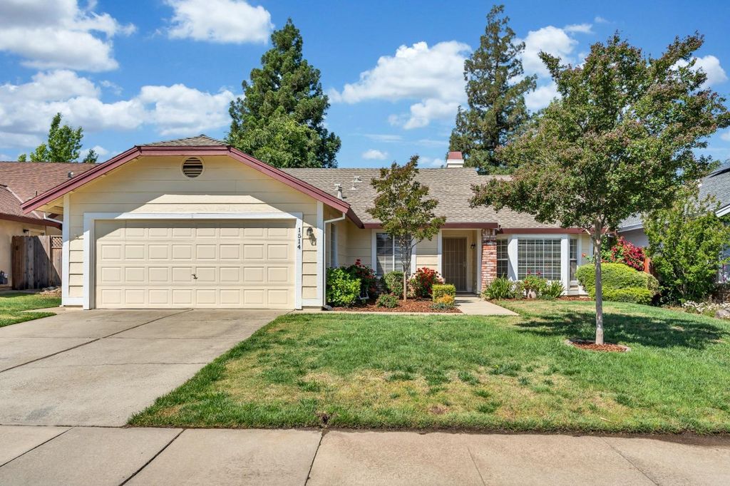 1514 Deerfield Cir, Roseville, CA 95747