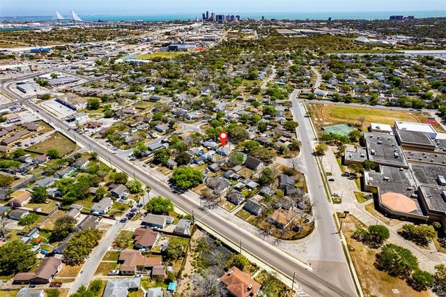 417 Fairmont Dr, Corpus Christi, TX 78408