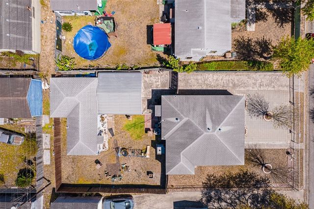 417 Fairmont Dr, Corpus Christi, TX 78408