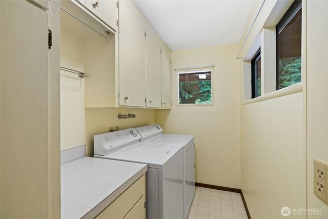 7264 NE Little Harbor Lane, Bainbridge Island, WA 98110
