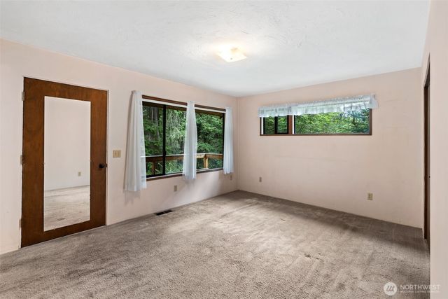 7264 NE Little Harbor Lane, Bainbridge Island, WA 98110
