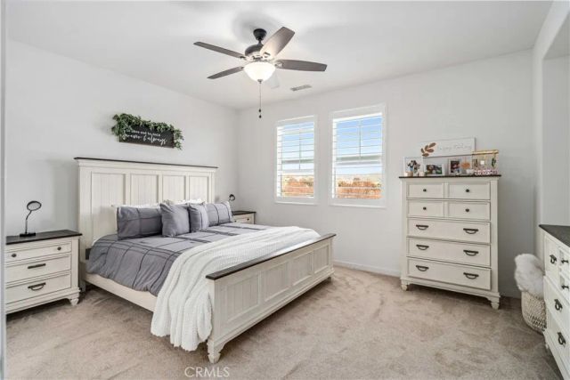 28744 Jardineras, Valencia, CA 91354