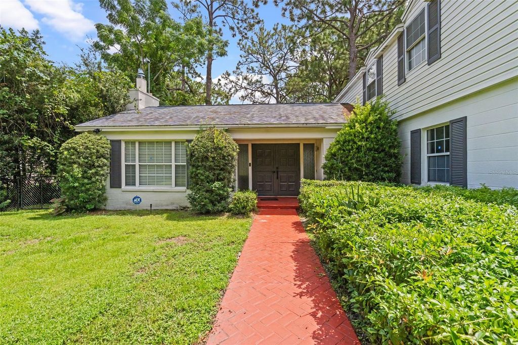 Image 4 of property listing at 7470 LAKE MARSHA DRIVE, Orlando, FL 32819