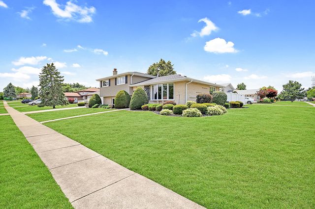 14106 Chestnut Lane, Orland Park, IL 60467