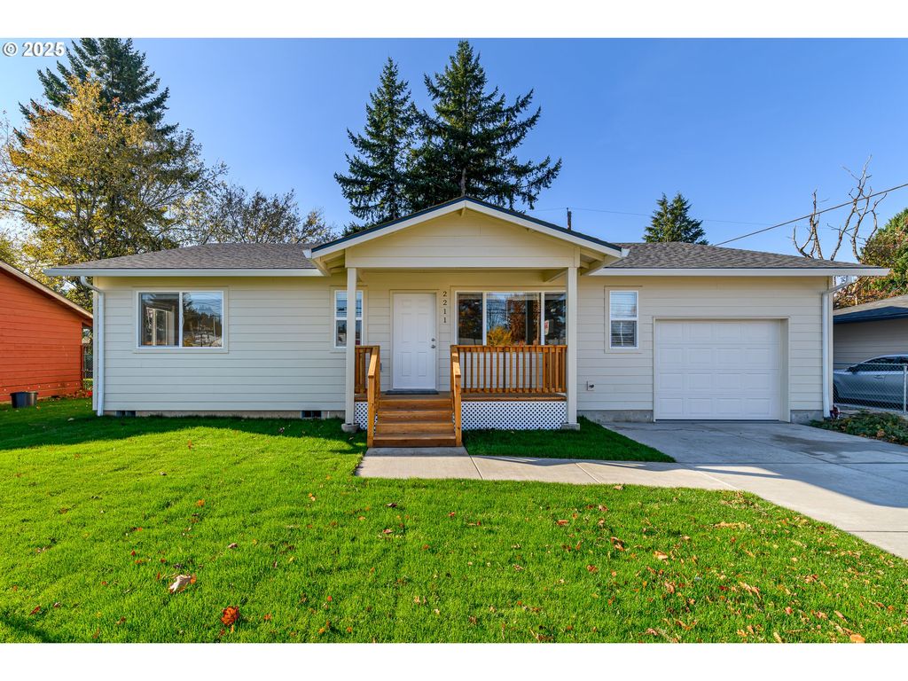 2211 Se 182ND Ave, Portland, OR 97233