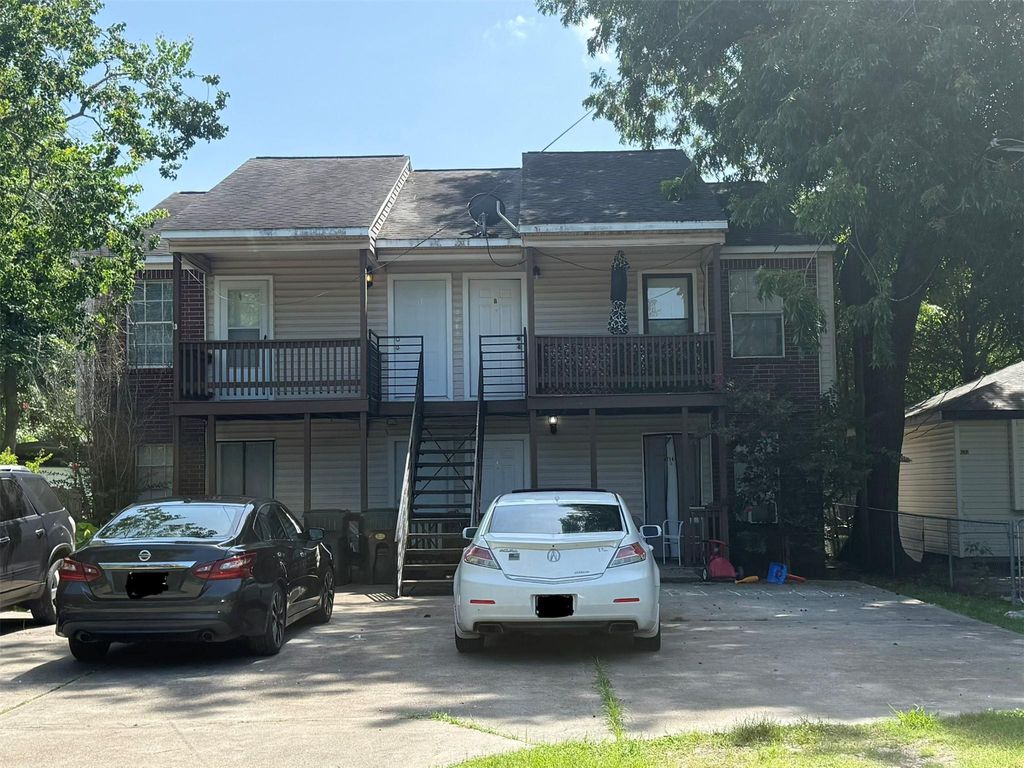 4714 Oleander Street D, Bacliff, TX 77518