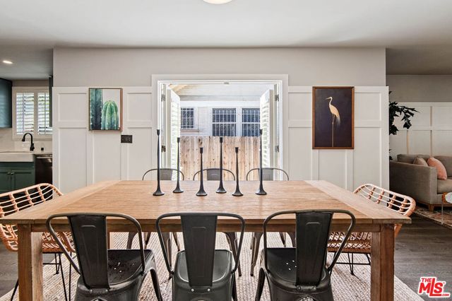 222 N St Andrews Place, Los Angeles, CA 90004