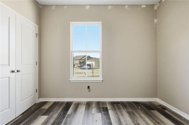 21806 Massa Circle, Peculiar, MO 64078