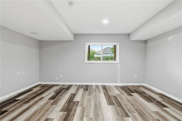21806 Massa Circle, Peculiar, MO 64078