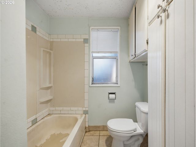 6629 Se 64TH Ave, Portland, OR 97206