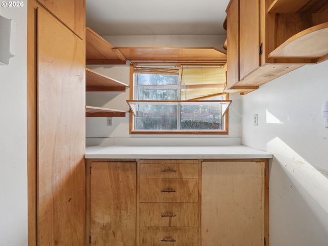 6629 Se 64TH Ave, Portland, OR 97206