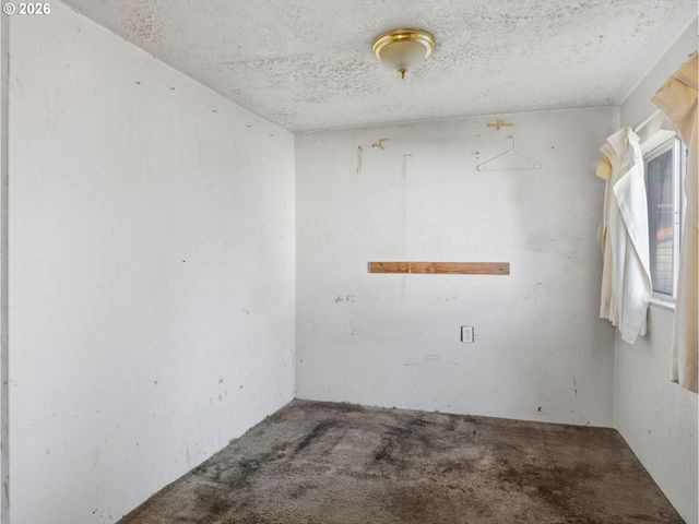 6629 Se 64TH Ave, Portland, OR 97206