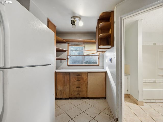 6629 Se 64TH Ave, Portland, OR 97206