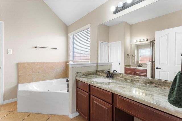 4031 Conifer Drive, Dickinson, TX 77539