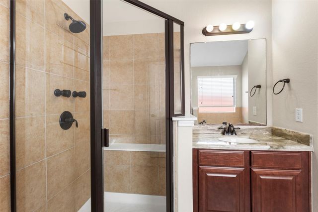 4031 Conifer Drive, Dickinson, TX 77539