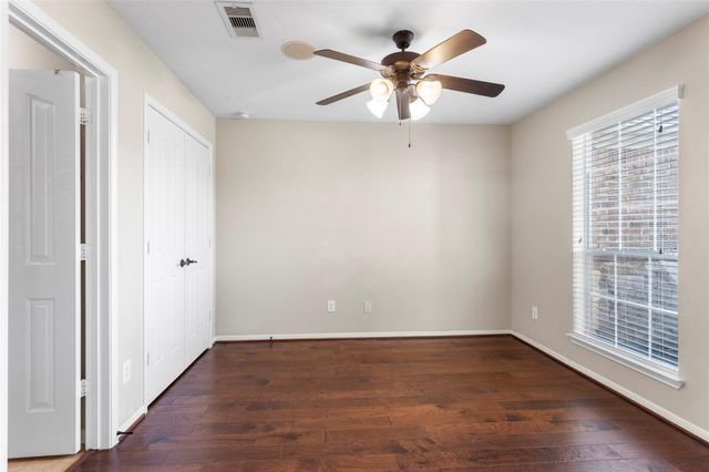 4031 Conifer Drive, Dickinson, TX 77539