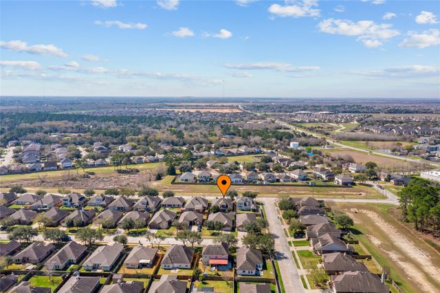 4031 Conifer Drive, Dickinson, TX 77539